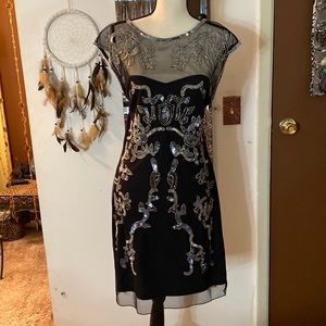 🎸🎸Venus black sequin midi dress